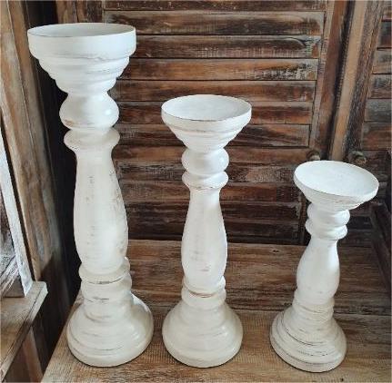 Carved Set of 3 Candle Holders White